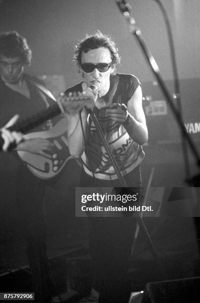 171 Grahame Parker Stock Photos, HighRes Pictures, and Images Getty