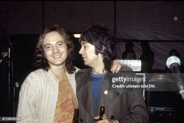 Steve Marriott mit Ian McLagan , Small Faces, rock band, UK - on stage in Berlin, Waldbuehne