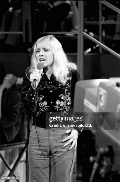 20 Daffi Stock Photos, HighRes Pictures, and Images Getty Images