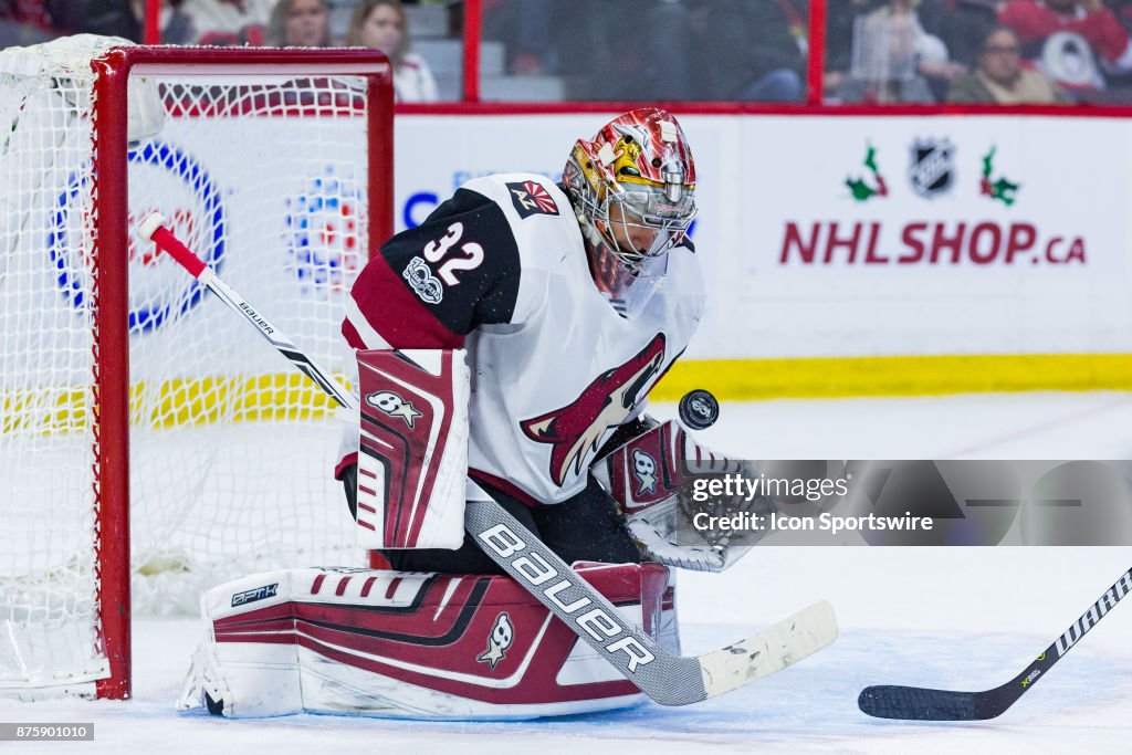 NHL: NOV 18 Coyotes at Senators