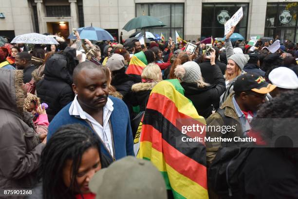 204 Embassy Of Zimbabwe In London Stock Photos, High-Res Pictures, and