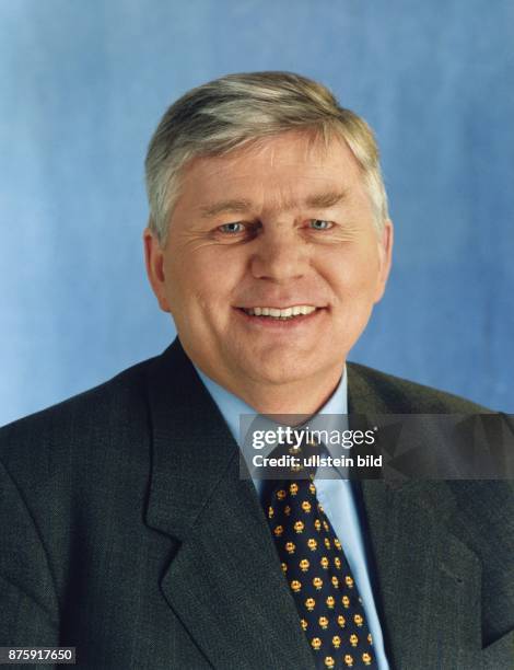 Der deutsche Politiker Dr. Alfred Gomolka , früherer Ministerpräsident von Mecklenburg-Vorpommern, ist als Kandidat für das Europaparlament...