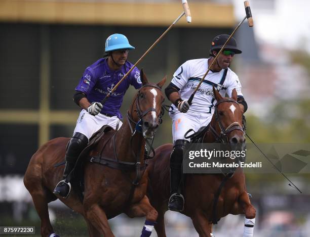 Rodrigo Ribeiro de Andrade of La Esquina and Ignacio Toccalino run after the ball during a match between La Albertina and La Esquina as part of the...