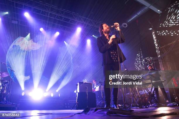 Father John Misty performs on stage at Razzmatazz on November 18, 2017 in Barcelona, Spain.