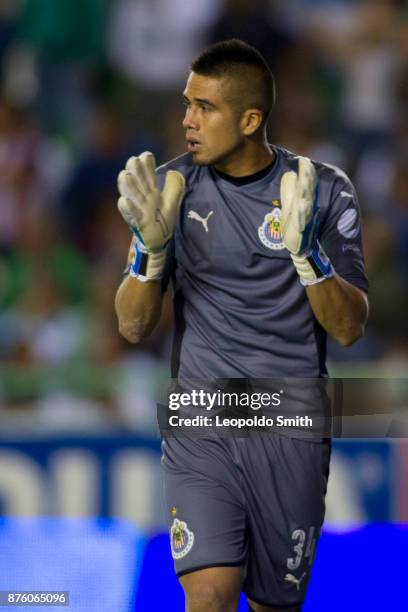 Miguel Jimenez, goallkeeper of Chivas celebrates the first goal of his team scored by Carlos Fierro during the 17th round match between Leon and...