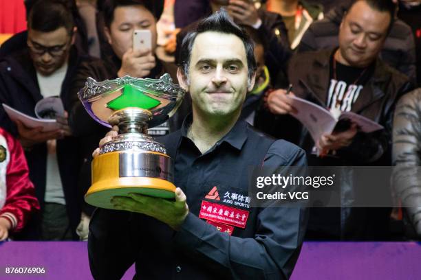 Ronnie O'Sullivan of England celebrates after winning the final match against Judd Trump of England on day six of 2017 Shanghai Masters at Shanghai...