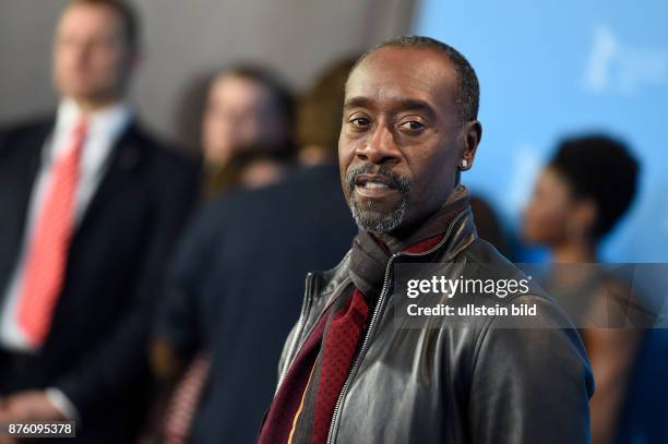 Regisseur Don Cheadle während des Photocalls zum Film -MILES AHEAD- anlässlich der 66. Internationalen Filmfestspiele Berlin