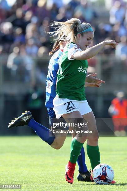 Ellie Carpenter of Canberra United in action during the round four W-League match between Newcastle and Canberra on November 19, 2017 in Newcastle,...