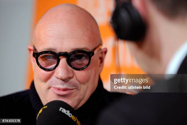 Regisseur Gianfranco Rosi mit dem Goldenen Bären für den Besten Film FIRE AT SEA beim RadioEins Berlinale-Nighttalk zum Abschluss der 66....