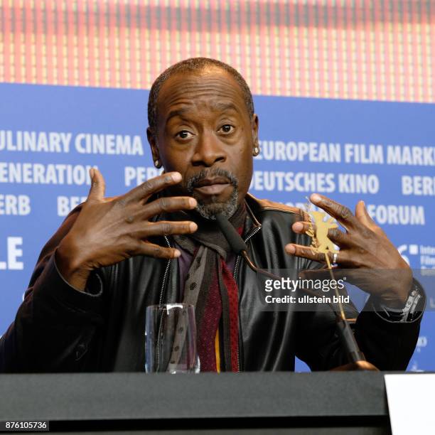 Regisseur Don Cheadle während der Pressekonferenz zum Film -Miles Ahead- anlässlich der 66. Internationalen Filmfestspiele Berlin
