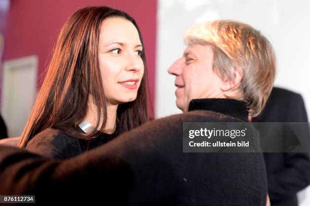 Regisseurin Anne Zohra Berrached und Regisseur Andreas Dresen beim RadioEins Berlinale-Nighttalk am Rande der 66. Internationalen Filmfestspiele...