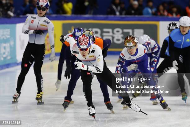 Kim Do-Kyoum of South Korea competes in the Men 5000m Relay Final A during the Audi ISU World Cup Short Track Speed Skating at Mokdong Ice Rink on...