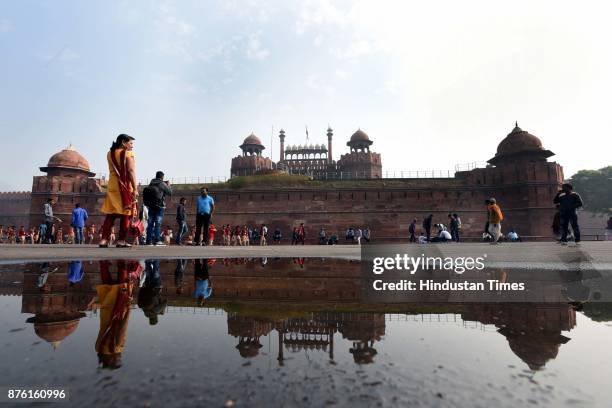 Tourists enjoy a clean weather morning, on November 18, 2017 in New Delhi, India. The air was at its cleanest in a month and people in Delhi-NCR woke...