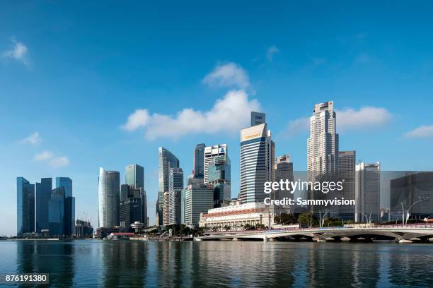 cbd of singapore - merlion park singapore stock pictures, royalty-free photos & images