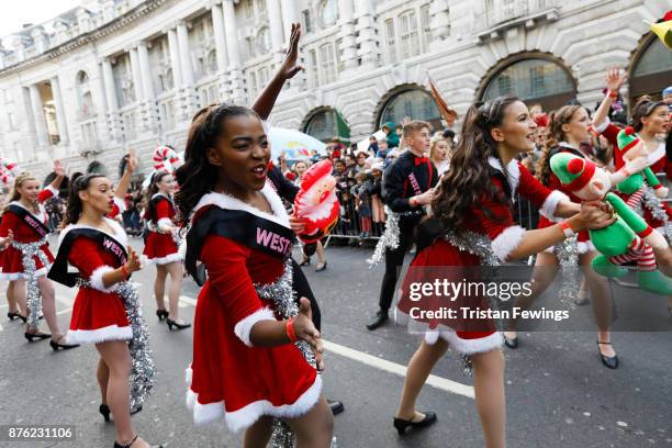 LondonÕs Regent Street was transformed into a festive wonderland today as over 800,000 revellers enjoyed the Hamleys annual Christmas Toy Parade. Now...