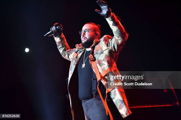 Bigbelly Rapper Belly Rapper Photos and Premium High Res Pictures - Getty Images