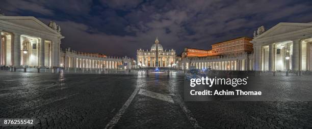 st. peter's basilica, rome, italy, europe - spartan cruiser stock pictures, royalty-free photos & images