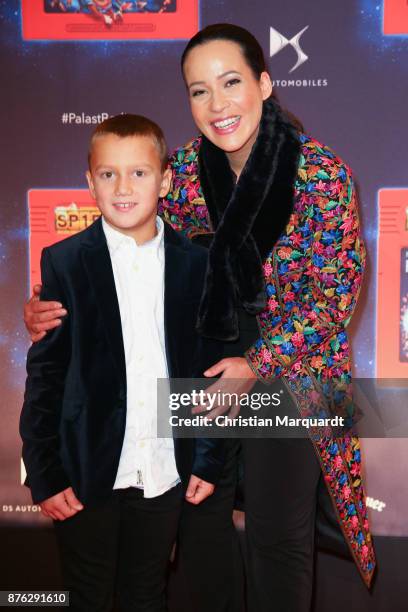 Nandini Mitra and guest Philip attends the premiere of children's show 'Spiel mit der Zeit' at Friedrichstadtpalast on November 19, 2017 in Berlin,...