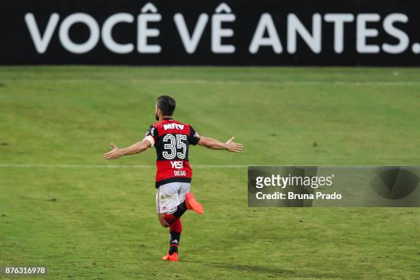 Diego of Flamengo celebrate a scored goal during the Brasileirao Series A 2017 match between Flamengo and Corinthians at Ilha do Urubu Stadium on...