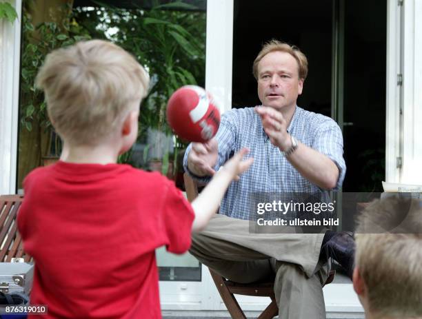 Niebel, Dirk - Politician, FDP, Germany - at home in Heidelberg