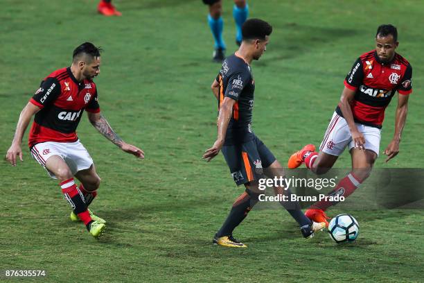 Marquinhos Gabriel of Corinthians struggles for the ball with a Para and Geuvanio of Flamengo during the Brasileirao Series A 2017 match between...