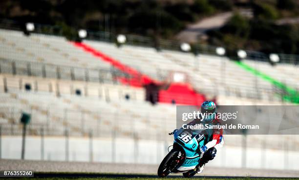 Rider Oscar Gutierrez of Spain and Leopard team in action during The Moto3 Junior World Championship on November 19, 2017 in Cheste, Spain.