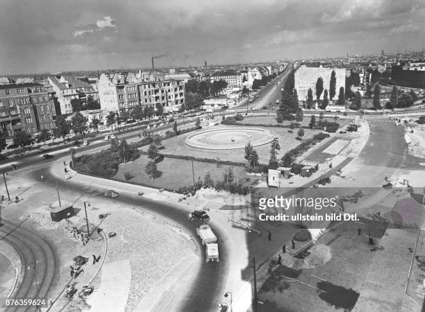 Blick auf den Reichskanzler-Platz - 1953