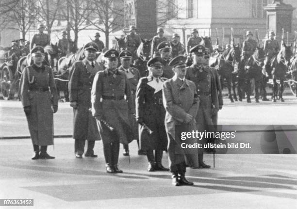State ceremony for Admiral von Trotha. Adolf Hitler during the ceremony with field marshal Keitel , field marshal Milch and general colonel Fromm .