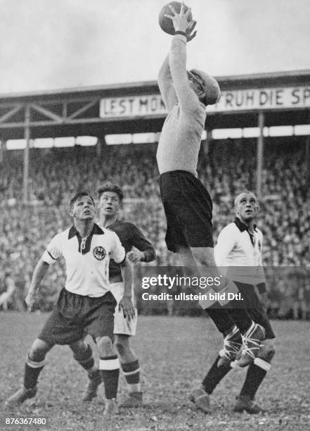 882 Willibald Stock Photos, HighRes Pictures, and Images Getty Images