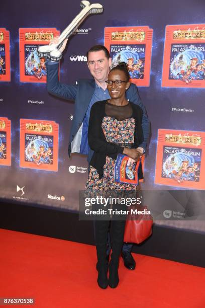 Andrej Hermlin and his wife Joyce Hermlin attend the premiere of the children's show 'Spiel mit der Zeit' at Friedrichstadtpalast on November 19,...