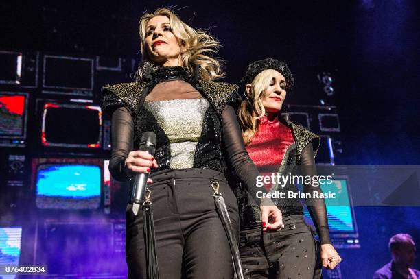 Sara Dallin and Siobhan Fahey of Bananarama performs at Eventim Apollo on November 19, 2017 in London, England.