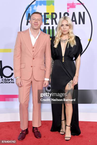 Macklemore and Skylar Grey attend the 2017 American Music Awards at Microsoft Theater on November 19, 2017 in Los Angeles, California.