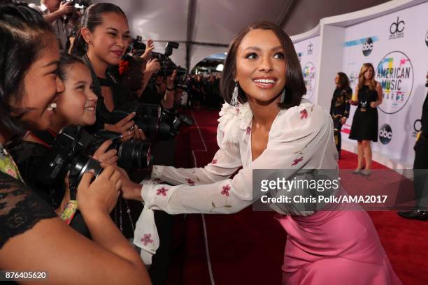 Kat Graham attends the 2017 American Music Awards at Microsoft Theater on November 19, 2017 in Los Angeles, California.