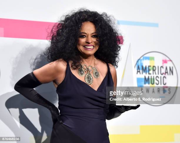 Diana Ross poses in the press room during the 2017 American Music Awards at Microsoft Theater on November 19, 2017 in Los Angeles, California.