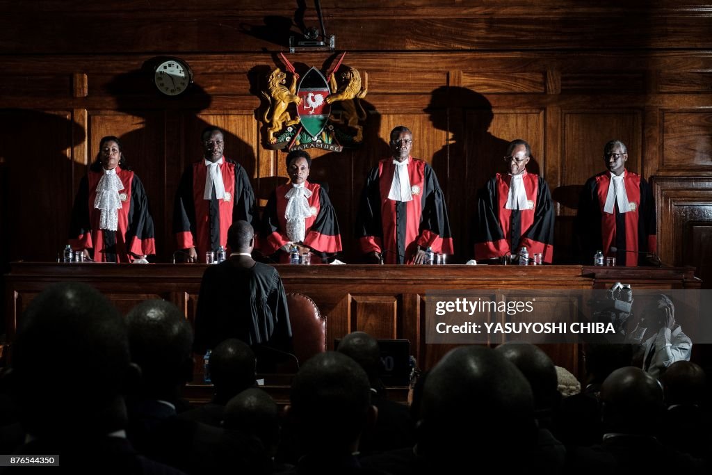 TOPSHOT-KENYA-COURT-POLITICS