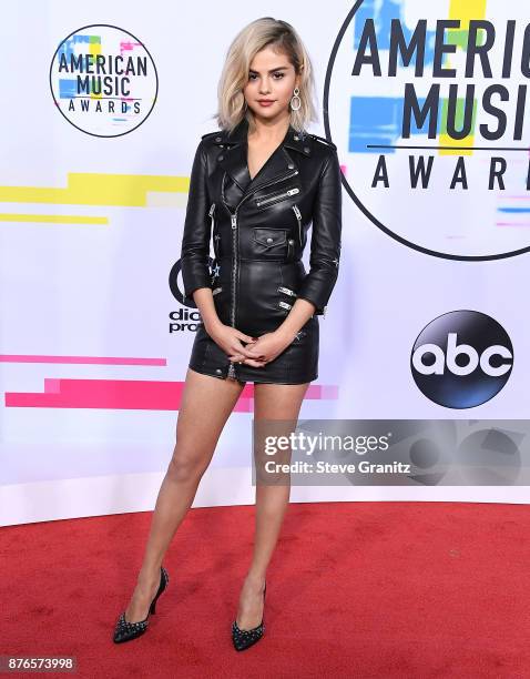 Selena Gomez arrives at the 2017 American Music Awards at Microsoft Theater on November 19, 2017 in Los Angeles, California.