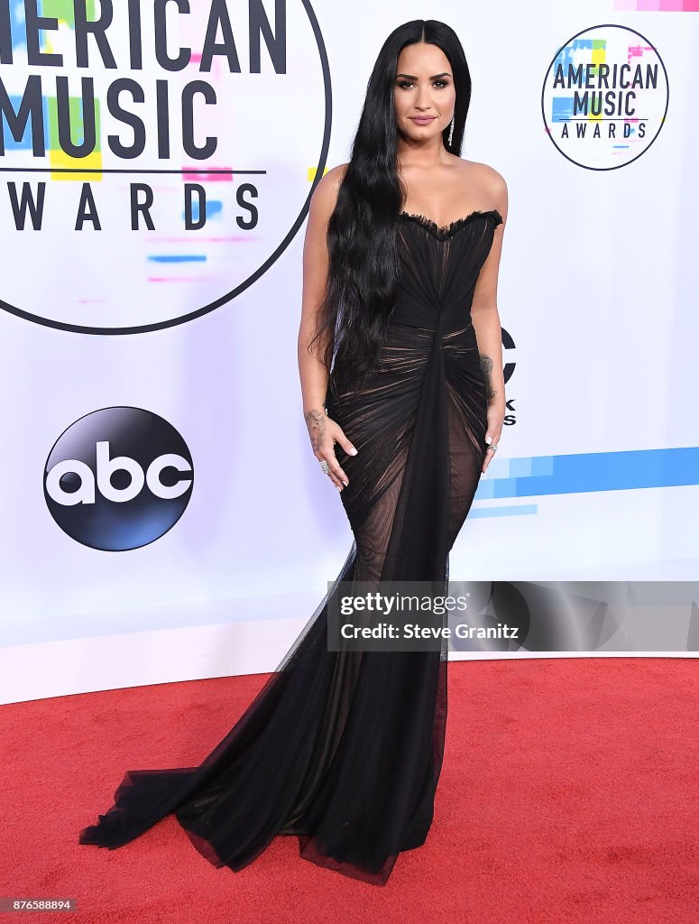 2017 American Music Awards - Arrivals