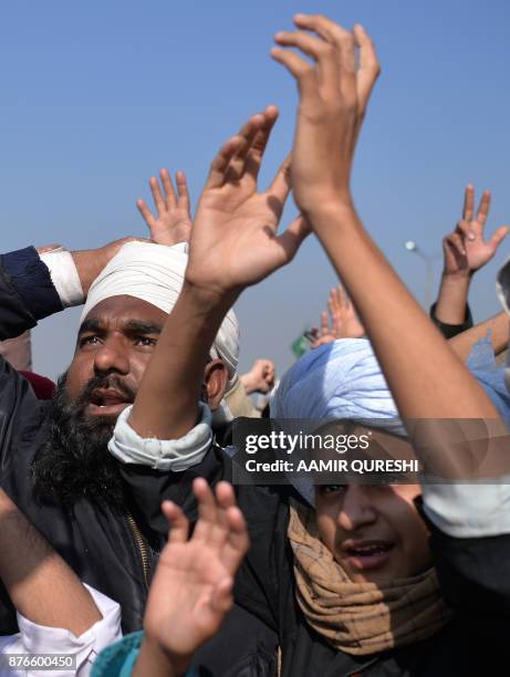 Pakistan Inam Rasool 1,423 Complete Chaos Stock Photos, High-Res Pictures, and Images ...