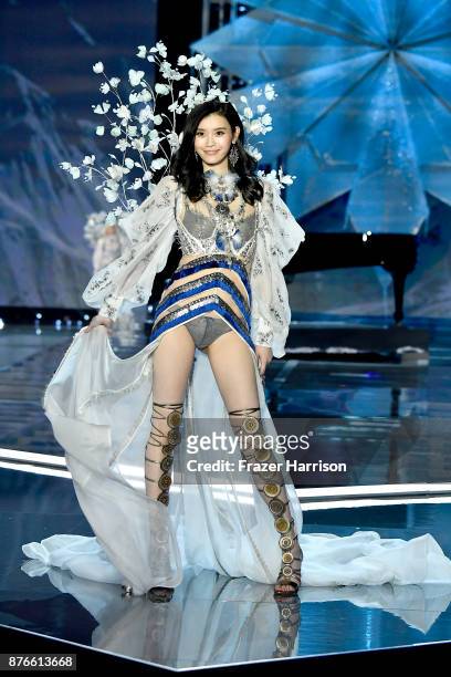 Model Ming Xi walks the runway during the 2017 Victoria's Secret Fashion Show In Shanghai at Mercedes-Benz Arena on November 20, 2017 in Shanghai,...
