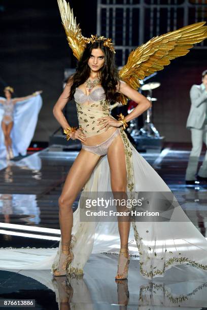 Model Blanca Padilla walks the runway during the 2017 Victoria's Secret Fashion Show In Shanghai at Mercedes-Benz Arena on November 20, 2017 in...
