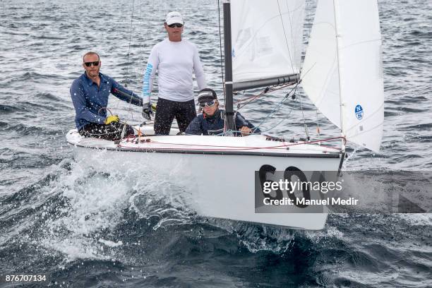 Alexander Cloos 178 Cloos Stock Photos, High-Res Pictures, and Images - Getty Images