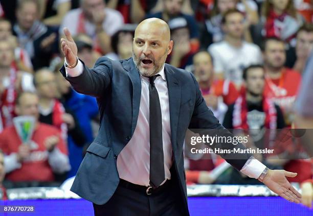 Headcoach Aleksandar Djordjevic of FC Bayern Muenchen reacts during the BBL Basketball Bundesliga match between FC Bayern Muenchen and Brose Bamberg...