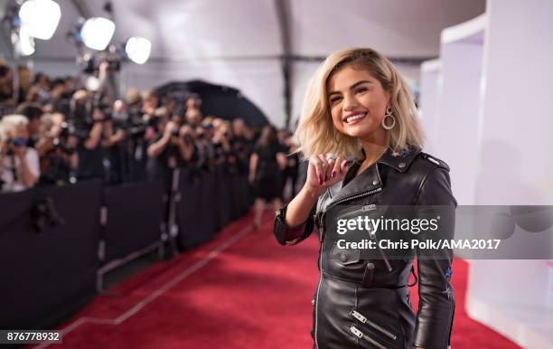 Selena Gomez attends the 2017 American Music Awards at Microsoft Theater on November 19, 2017 in Los Angeles, California.