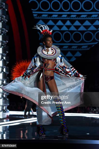 Amilna Estevao attends 2017 Victoria's Secret Fashion Show In Shanghai - Show at Mercedes-Benz Arena on November 20, 2017 in Shanghai, China.