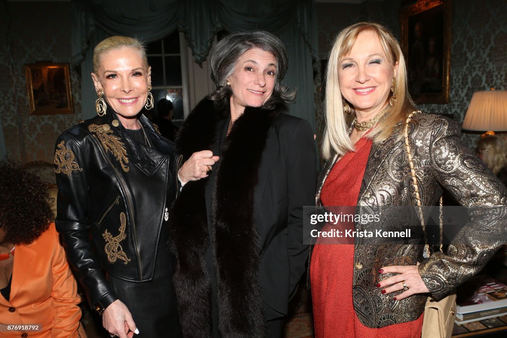 Martin and Jean Shafiroff Host Thanksgiving Cocktails for NYC Mission Society