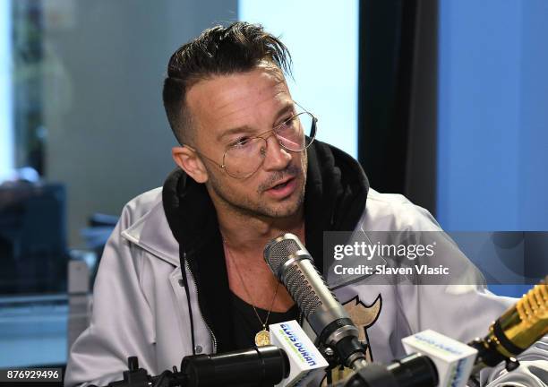 Carl Lentz, the senior pastor of Hillsong Church in New York City visits iHeart Now at Z100 Studio to talk with Elvis Duran on November 20, 2017 in...