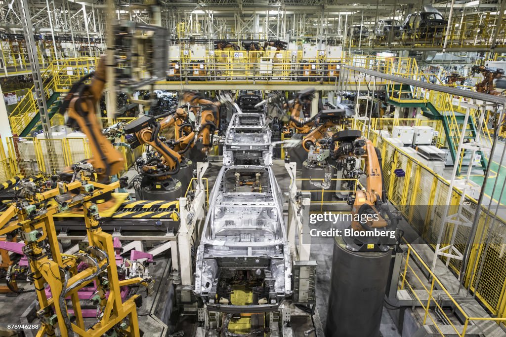 Production of Trumpchi SUVs at a Guangzhou Automobile Group Co. Plant