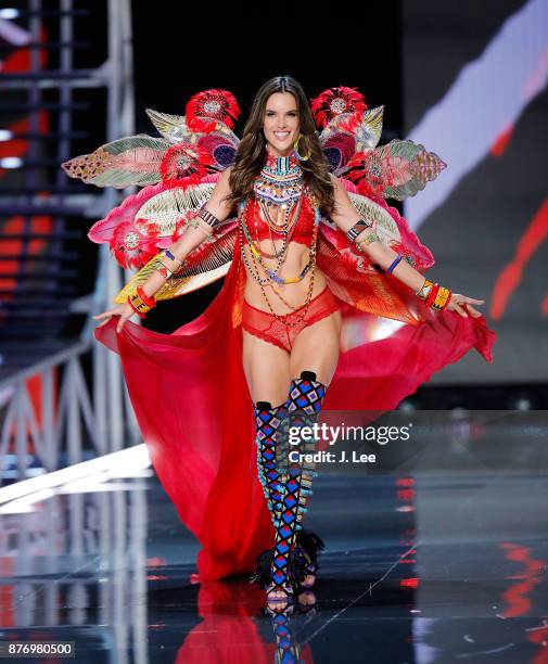 Alessandra Ambrosio at the 2017 Victoria's Secret Fashion Show on November 20, 2017 in Shanghai, China.