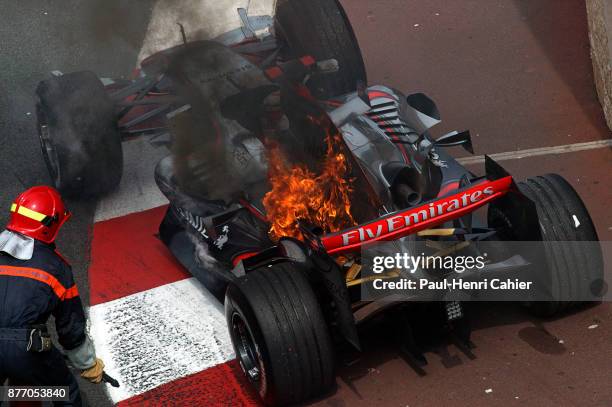 Kimi Raikkonen, McLaren-Mercedes MP4-21, Grand Prix of Monaco, Circuit de Monaco, 28 May 2006. Kimi Raikkonen's McLaren MP4-21 on fire during...