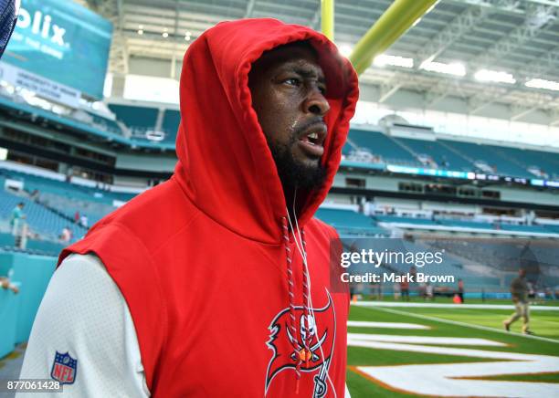 Gerald McCoy of the Tampa Bay Buccaneers warms up before the game against the Miami Dolphins at Hard Rock Stadium on November 19, 2017 in Miami...